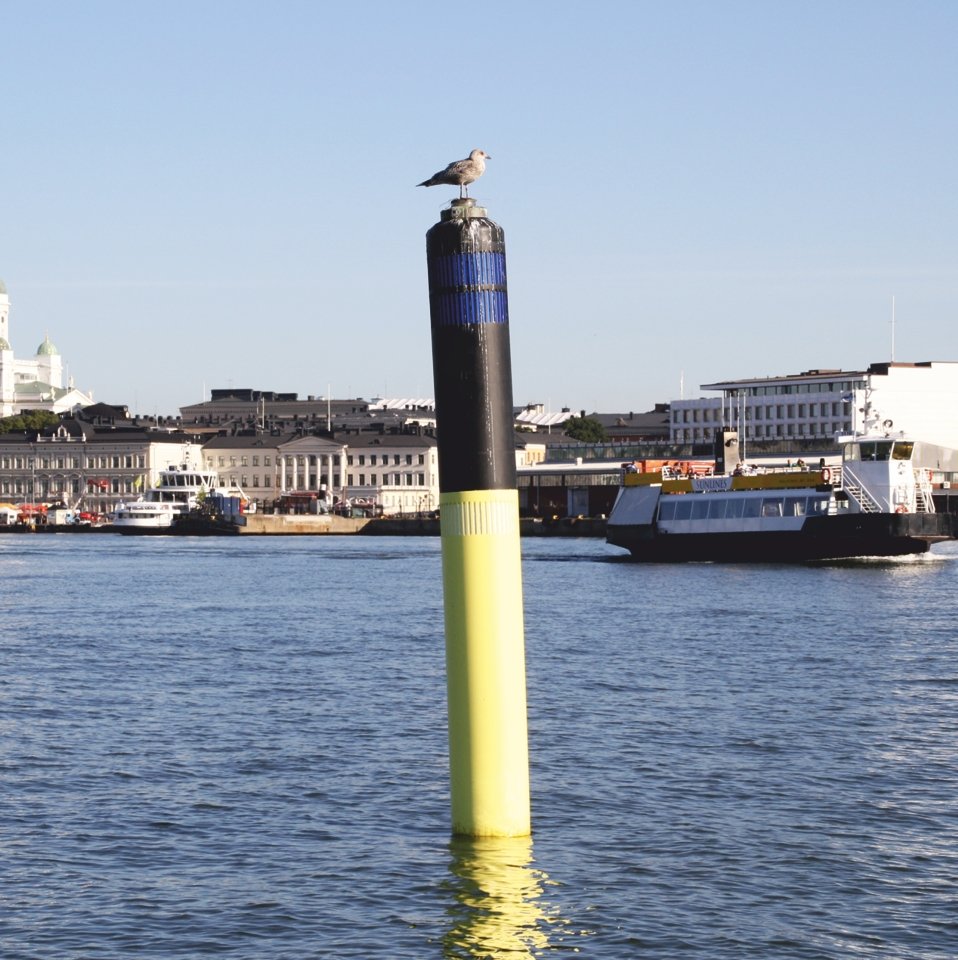 Polyethylene buoys & navigational aids - HIDROLAB
